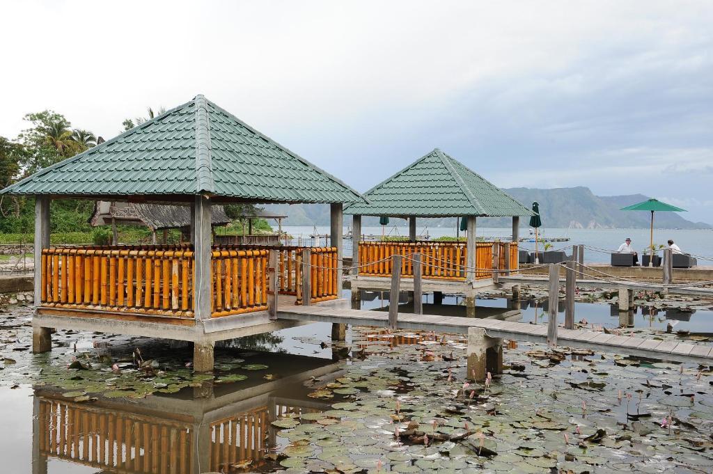 Toba Village Inn Tuk Tuk Quarto foto